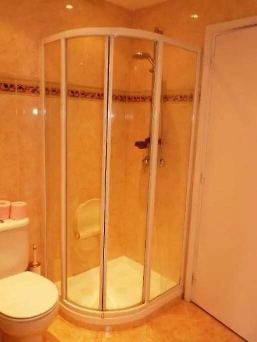 Three Bedroom, Two Bathroom Apartment In Cannes With Large Terrace - 880